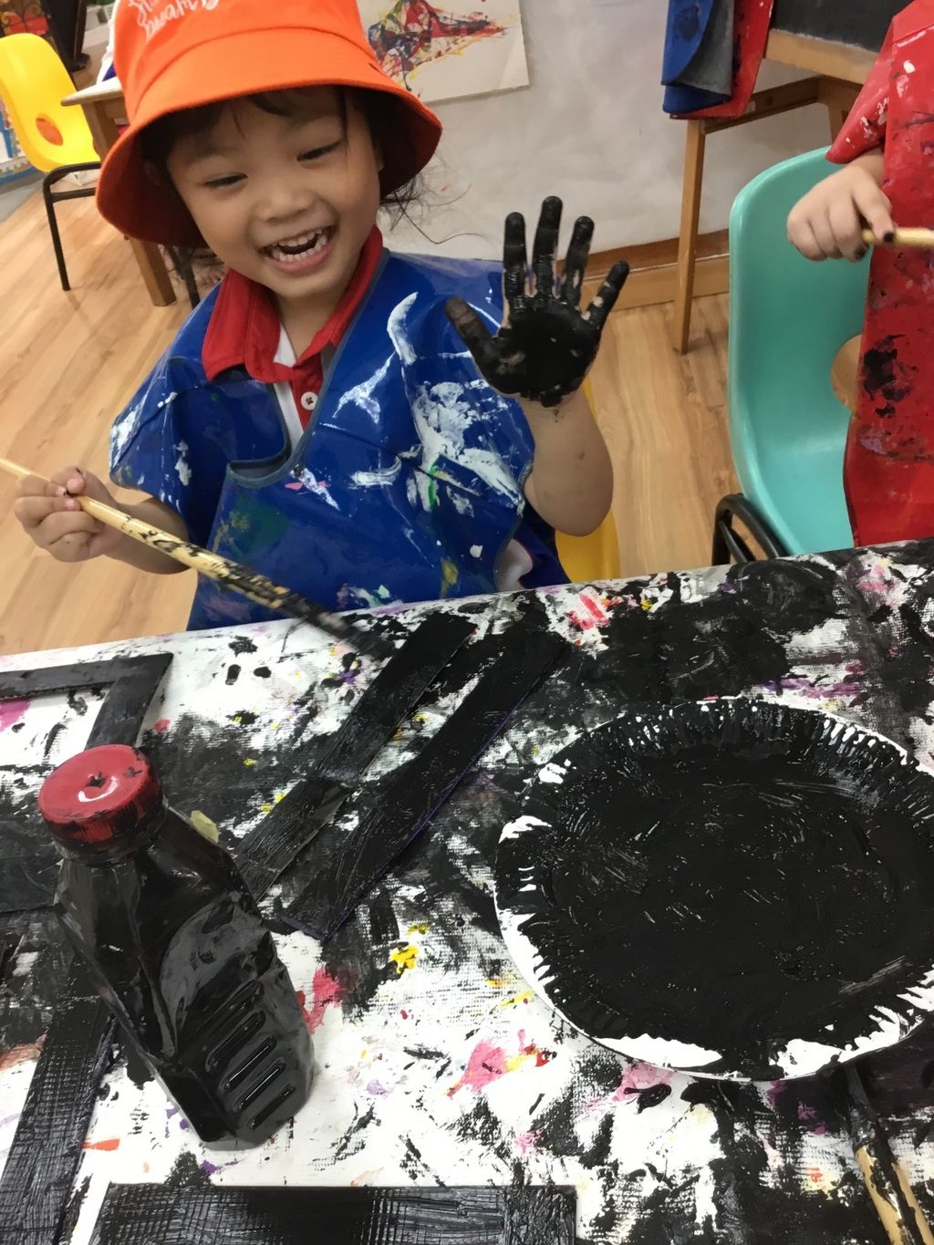 Children at work: Let's go recycle and plant — photo 11