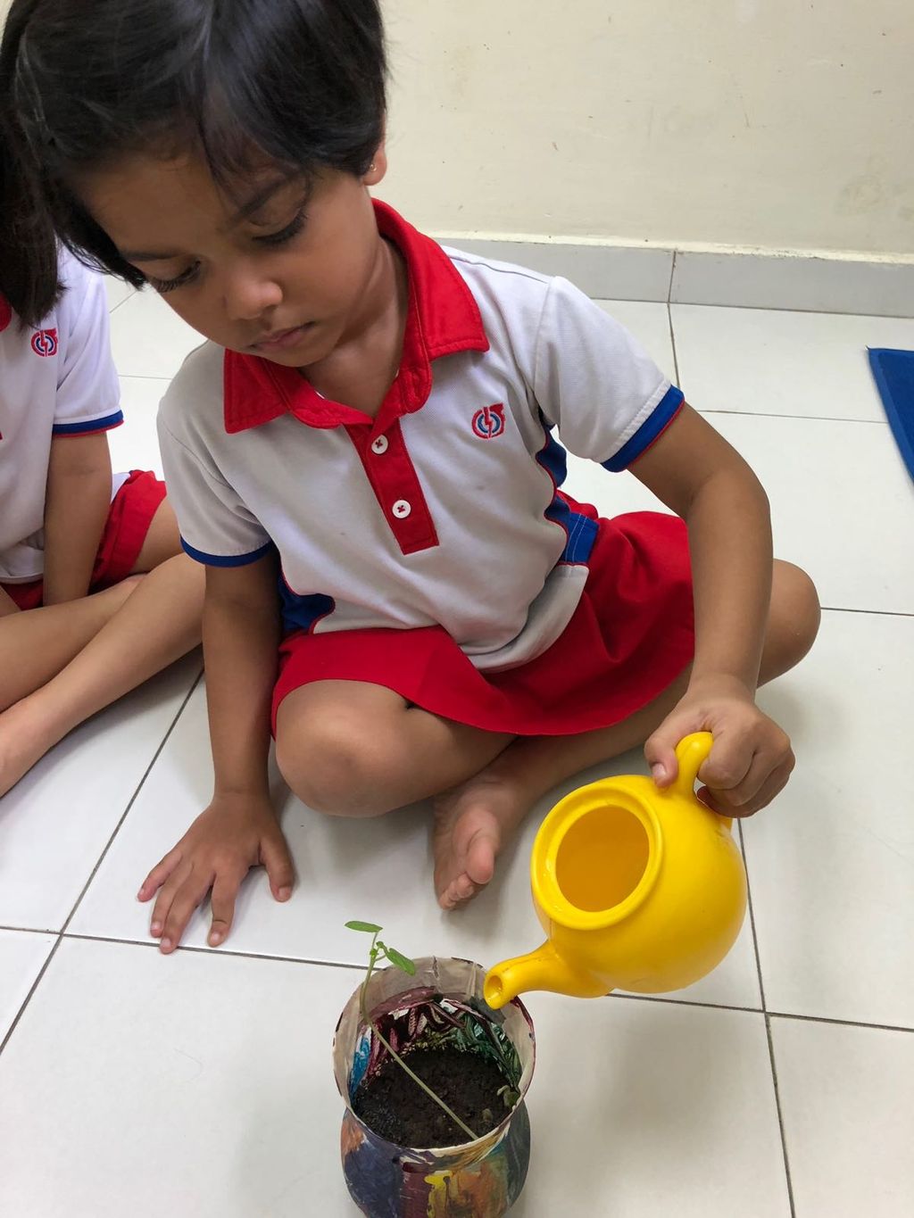 Children at work: Let's go recycle and plant — photo 14