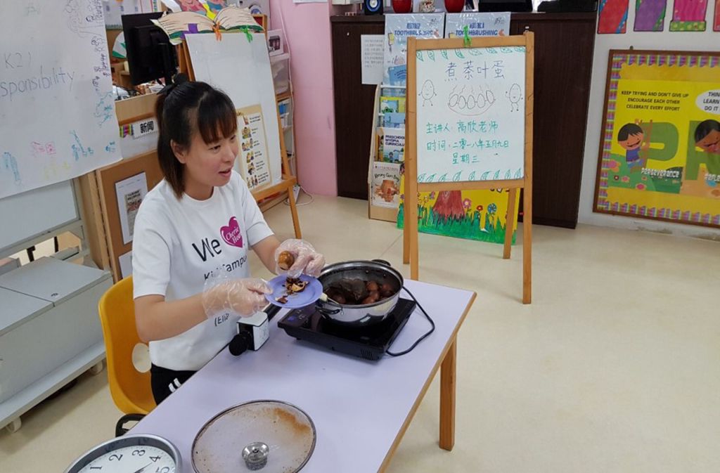 Cherie Hearts Kidz Campus @Pasir Ris Elias Mall - Event : “Excursion to Tea House on 8 May 2018 (Tuesday). and “Mother’s Day Celebrations on 11 May 2018 — photo 2