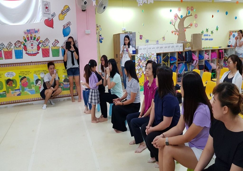 Cherie Hearts Kidz Campus @Pasir Ris Elias Mall - Event : “Excursion to Tea House on 8 May 2018 (Tuesday). and “Mother’s Day Celebrations on 11 May 2018 — photo 3