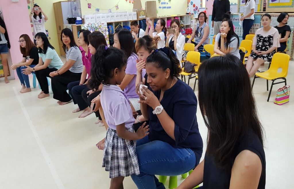 Cherie Hearts Kidz Campus @Pasir Ris Elias Mall - Event : “Excursion to Tea House on 8 May 2018 (Tuesday). and “Mother’s Day Celebrations on 11 May 2018 — photo 2