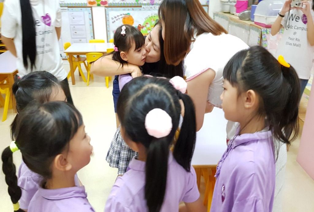 Cherie Hearts Kidz Campus @Pasir Ris Elias Mall - Event : “Excursion to Tea House on 8 May 2018 (Tuesday). and “Mother’s Day Celebrations on 11 May 2018 — photo 6