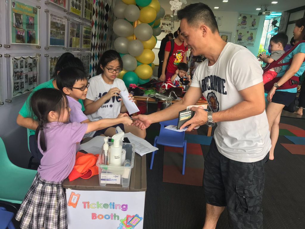 Cherie Hearts@ Charlton Young Entrepreneurs and Kindness Day Event — photo 1