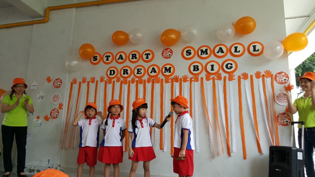 Start Small Dream Big 2018 Virtual Launch Party at Sparkletots Preschool @ Telok Blangah Blk 44 CC — photo 1