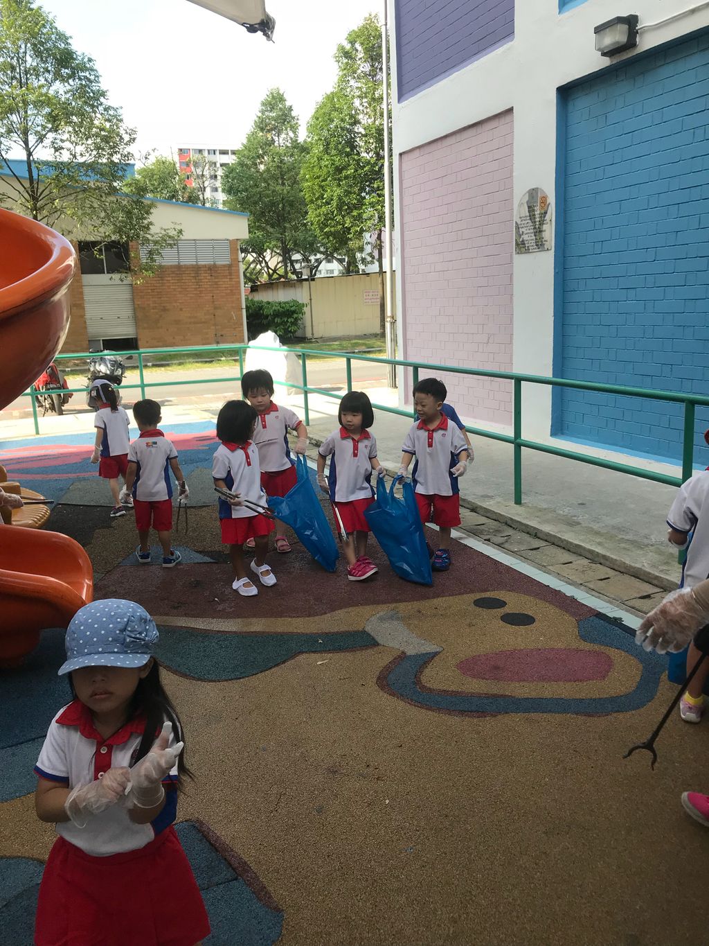 Reducing Plastic Waste One Neighbourhood At A Time — photo 8