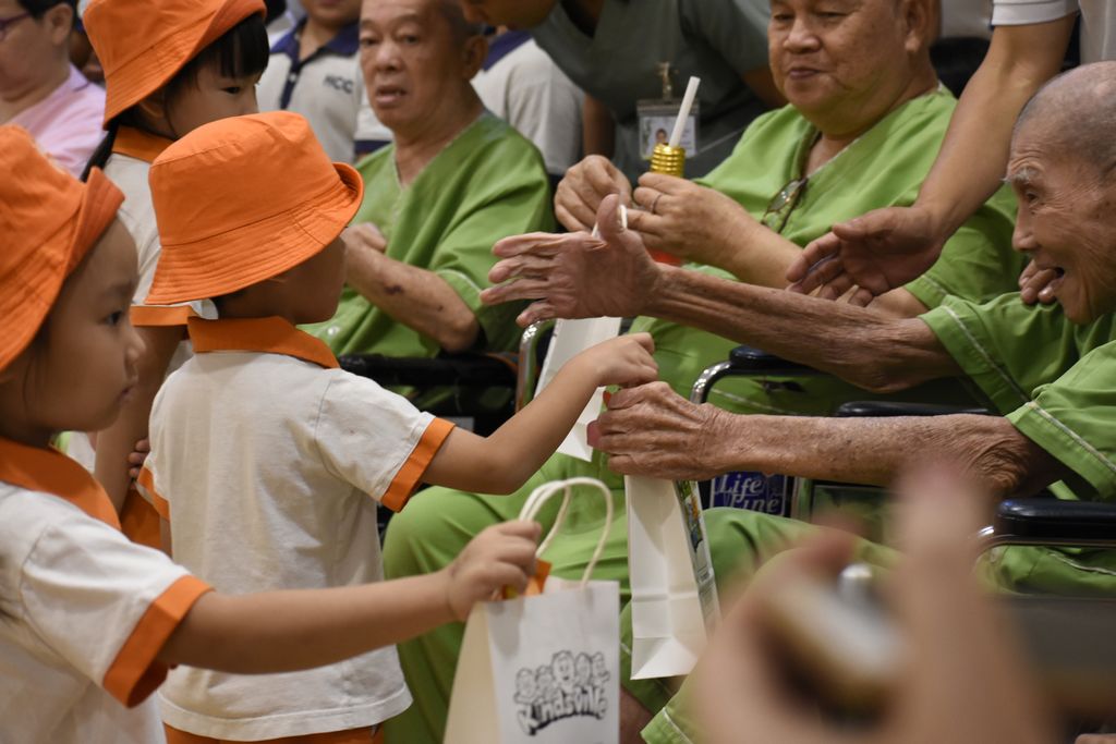 Graceful Hands Caring Hearts Charity Carnival 2018 — photo 1