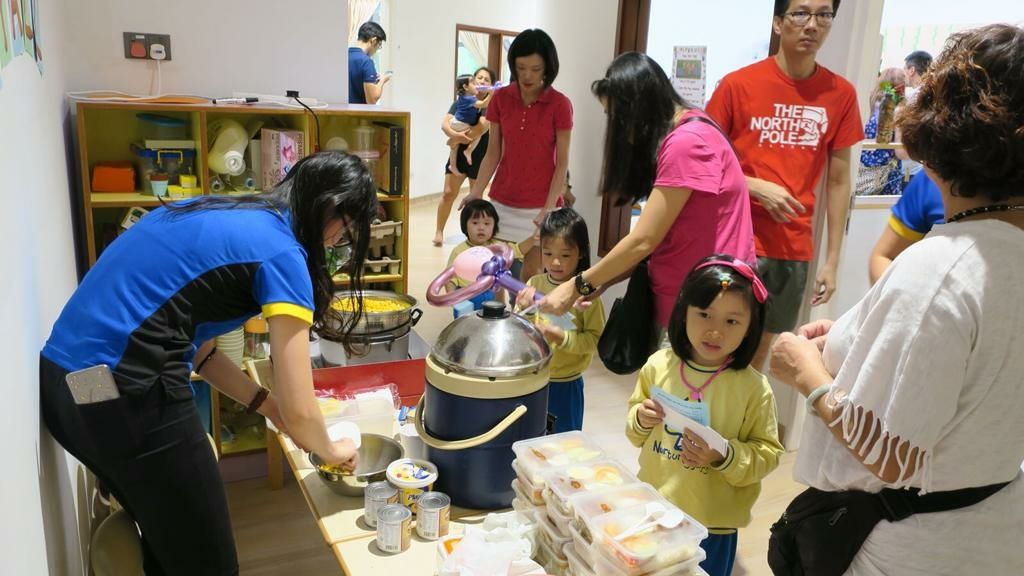 Nurturestars Punggol's Little Entrepreneur Project 2018 - Annual Fund Raising Carnival for Ju Eng Home for Seniors! — photo 9