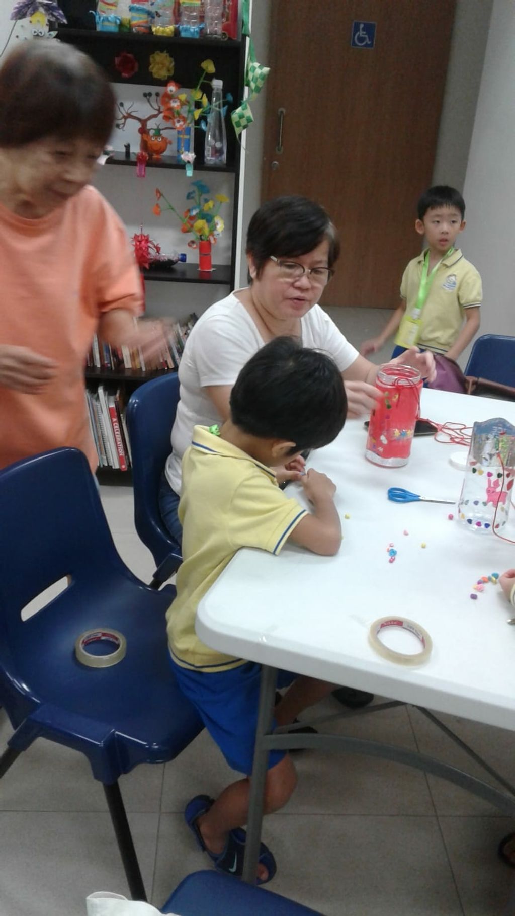 Mid Autumn Reunion With Seniors from MindCARE Senior Activity Centre to promote continuity of inter-generational bonding! — photo 2