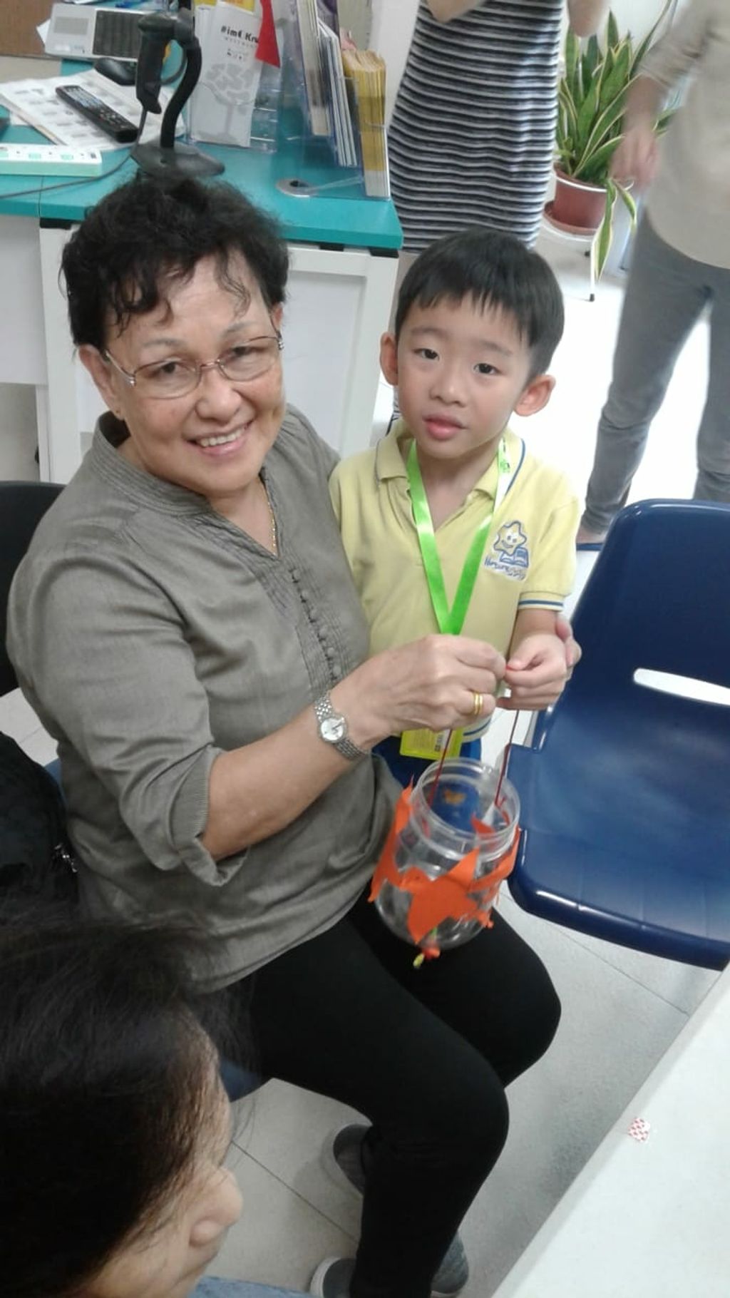 Mid Autumn Reunion With Seniors from MindCARE Senior Activity Centre to promote continuity of inter-generational bonding! — photo 15