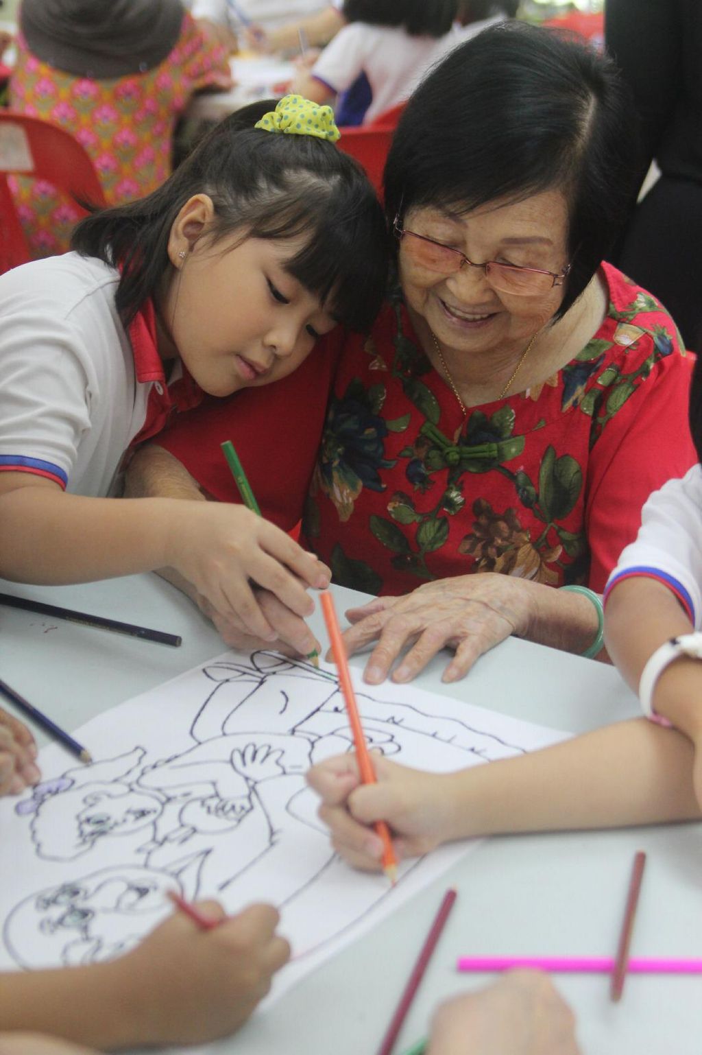 Pcf Sparkletots Preschool @ Tanjong Pagar and Kreta Ayer: SSDB Launch Care for Elderly Love Endlessly — photo 3