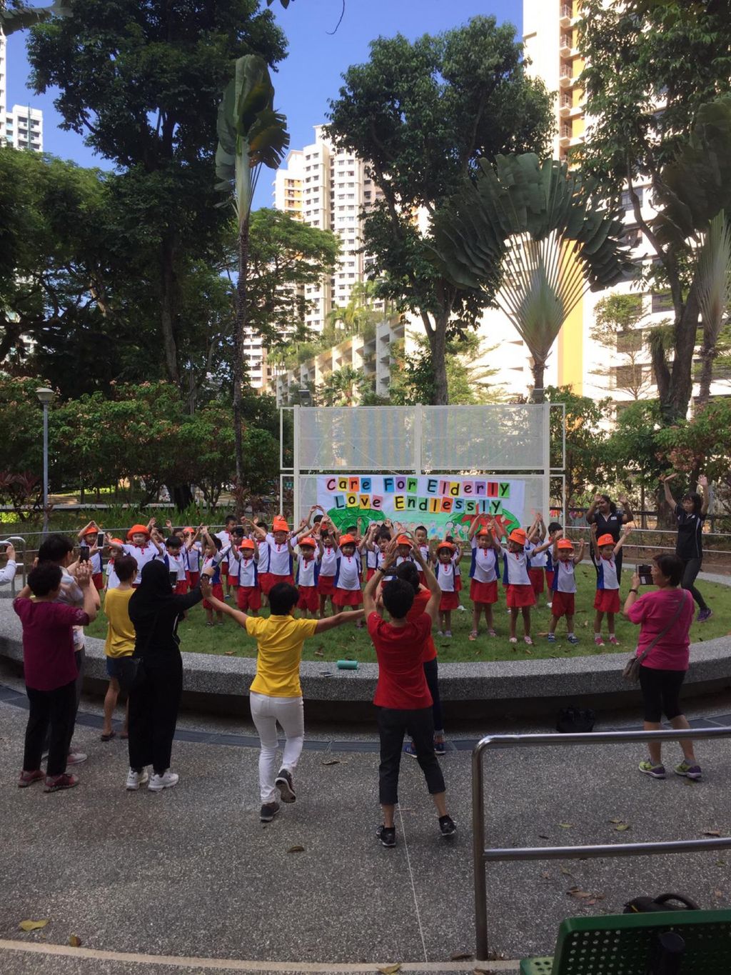 Pcf Sparkletots Preschool @ Tanjong Pagar and Kreta Ayer: SSDB Launch Care for Elderly Love Endlessly — photo 2