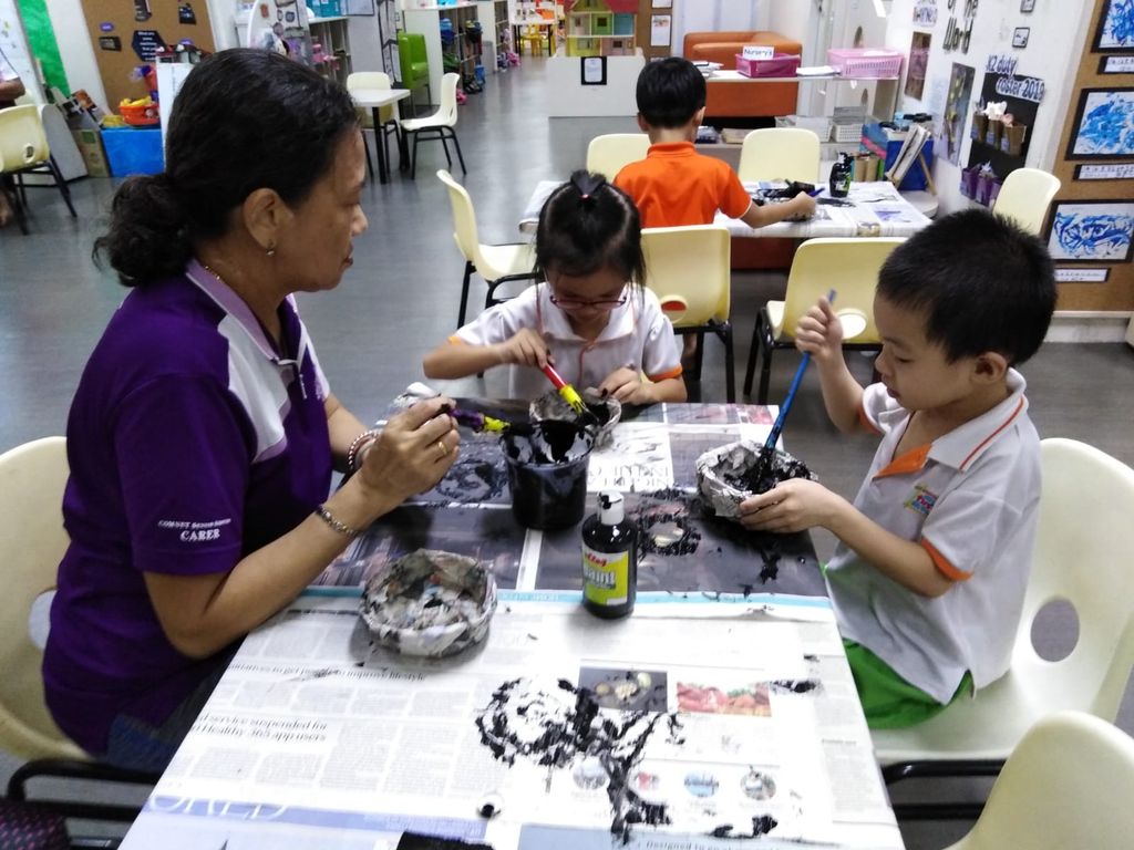 Working with the senior citizen. (SSDB) — photo 2