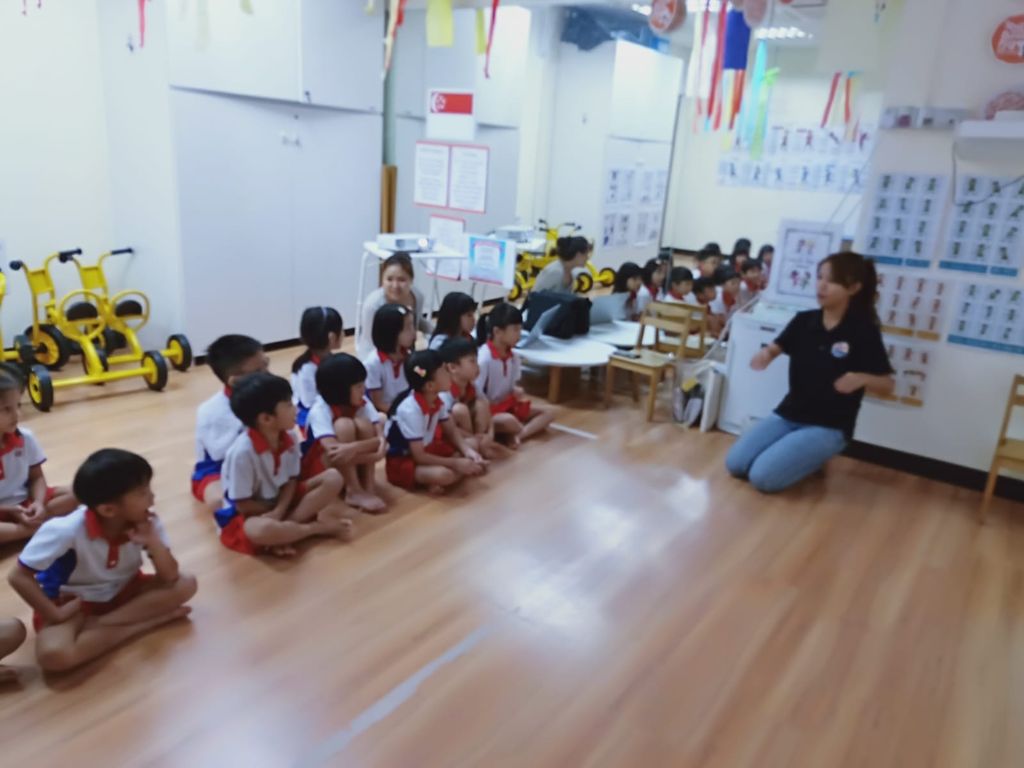 Our Singapore Reefs sharing session at PCF Sparkletots Preschool @ Kampong Chai Chee BLK 424 — photo 2