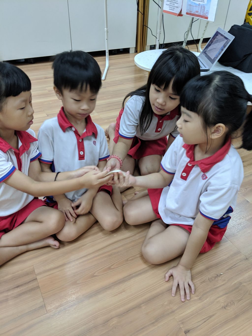 Our Singapore Reefs sharing session at PCF Sparkletots Preschool @ Kampong Chai Chee BLK 424 — photo 9