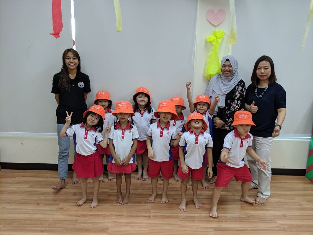 Our Singapore Reefs sharing session at PCF Sparkletots Preschool @ Kampong Chai Chee BLK 424 — photo 2