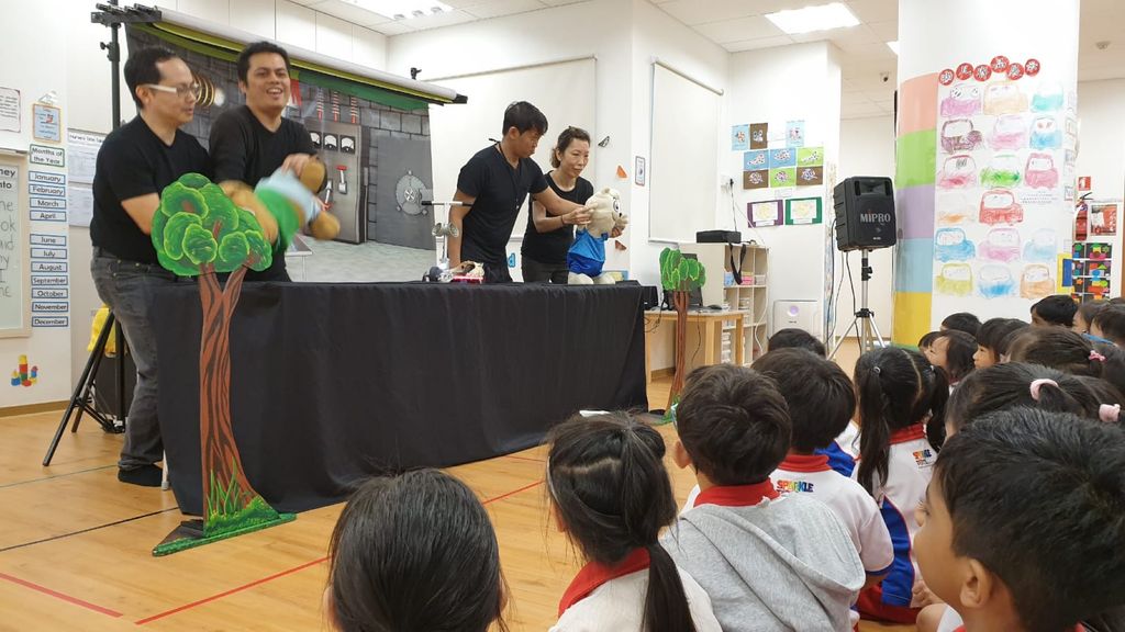 Collaboration with Singapore Kindness Movement - “Make a Difference” Puppet Show on 14 May 2019 — photo 2