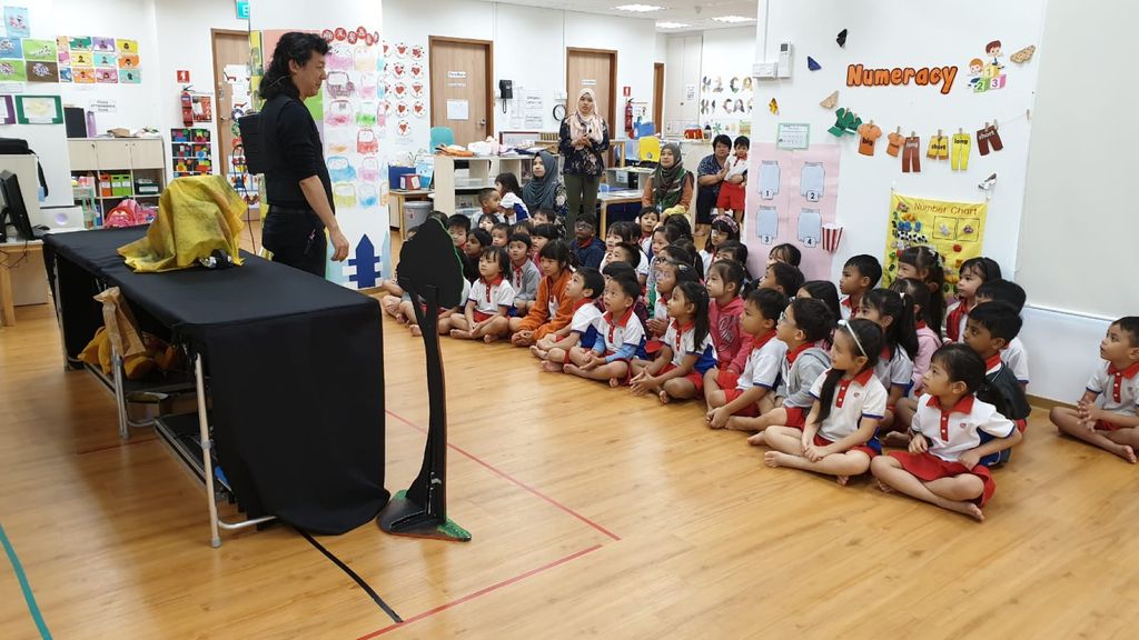 Collaboration with Singapore Kindness Movement - “Make a Difference” Puppet Show on 14 May 2019 — photo 6