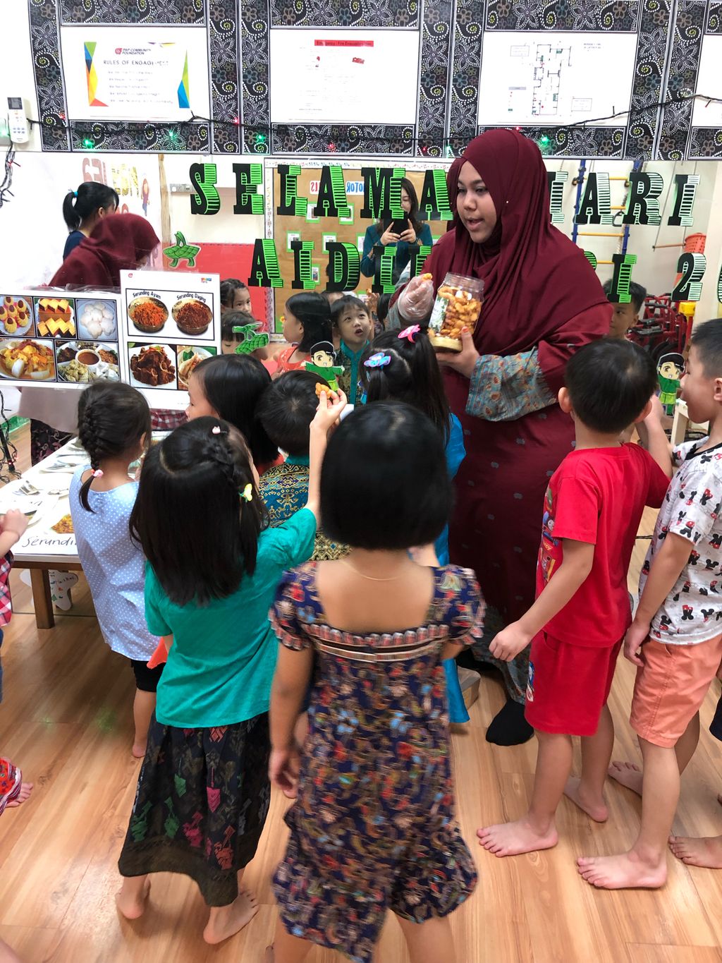 Exploring the Malay culture during Hari Raya celebration (SSDB2019) — photo 4