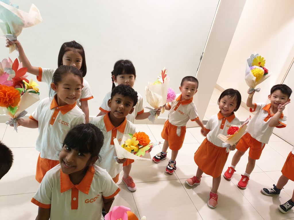 Spreading love to residents of Happy Villa on Mother's Day, 10 May 2019