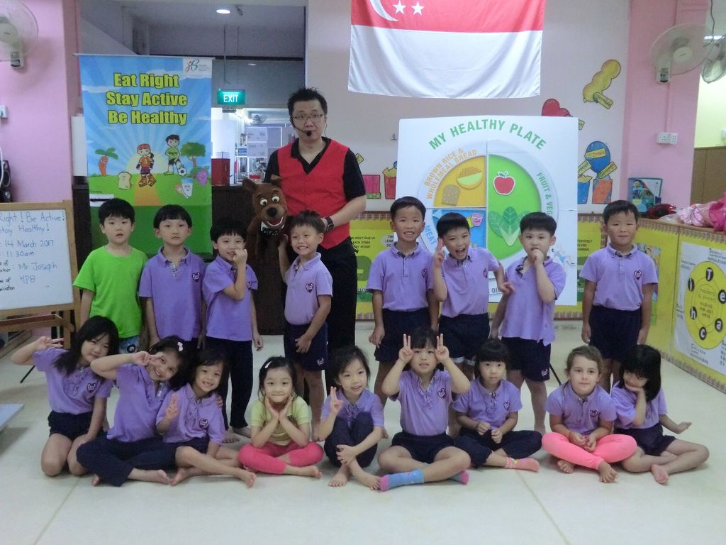 Eat Right! Stay Healthy! Be Active! Puppet Show (14 March 2017) — photo 2