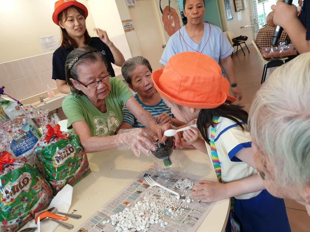 Visit to St John's home — photo 2