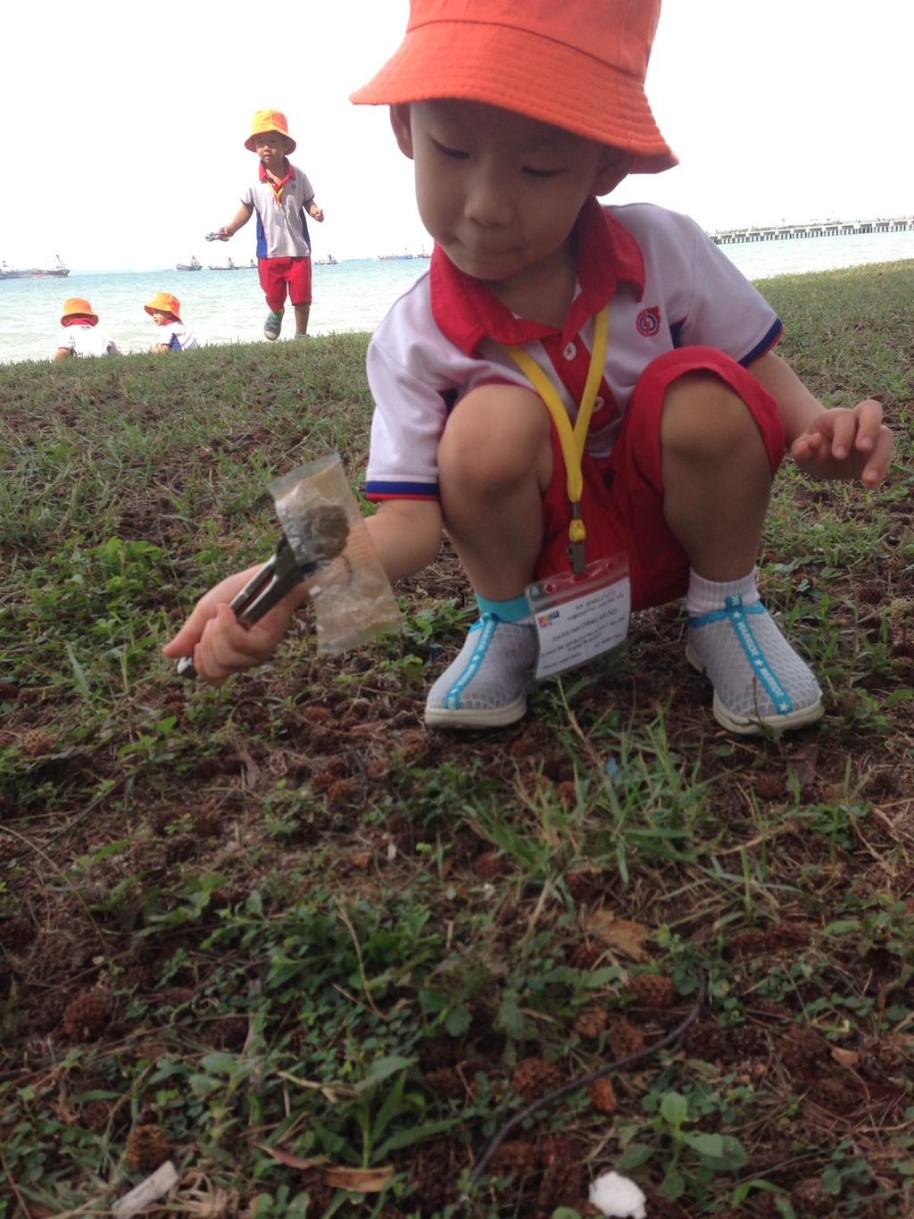PCF Sparkletots Preschool @ Kampong Chai Chee 424 at East Coast Park: Eco-friendly picnic + beach clean up — photo 11
