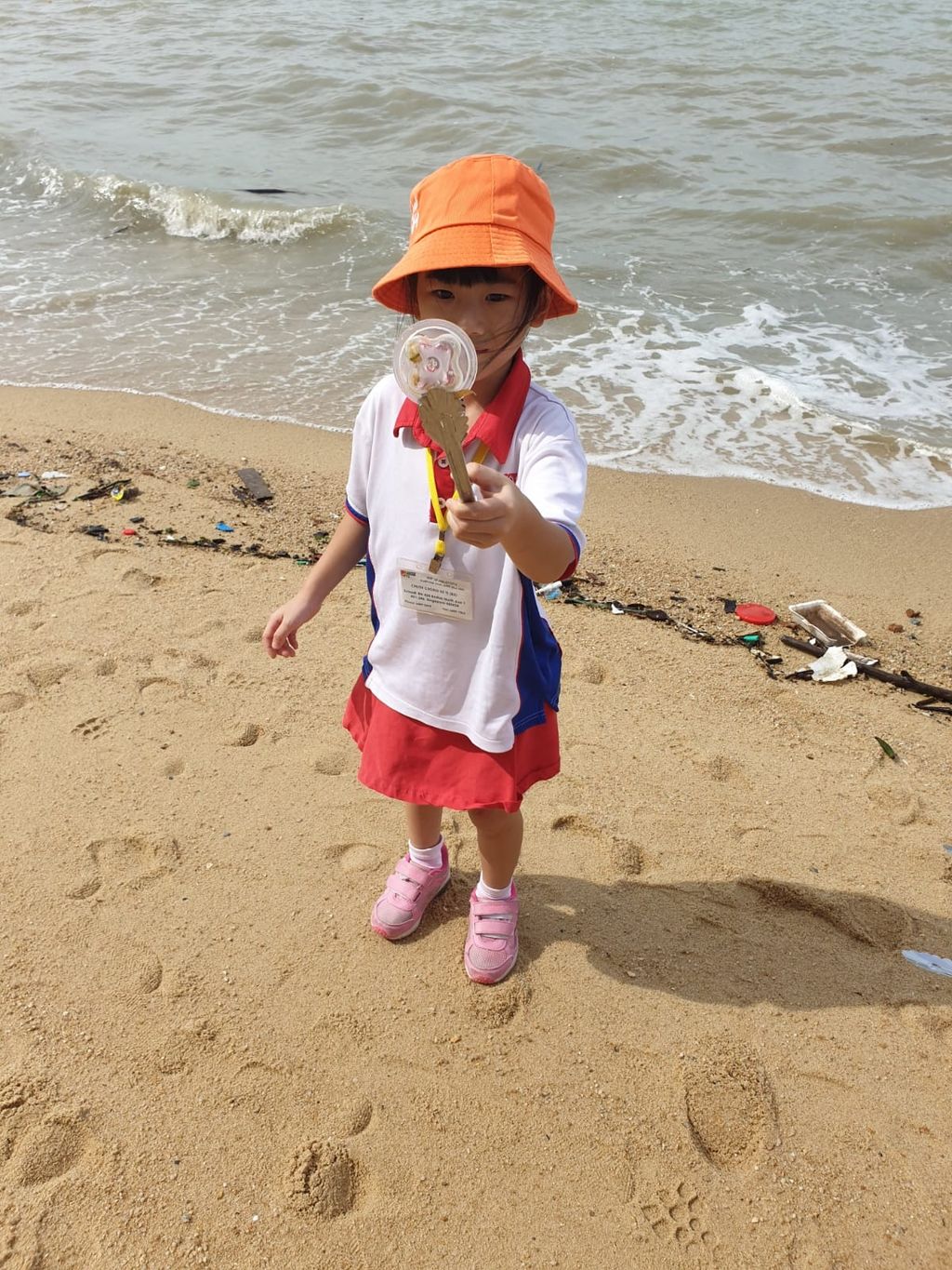 PCF Sparkletots Preschool @ Kampong Chai Chee 424 at East Coast Park: Eco-friendly picnic + beach clean up — photo 12