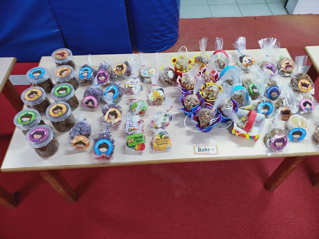 Parent Teachers Meet cum Crafts/Bake Bartertrade - Part 2 — photo 7