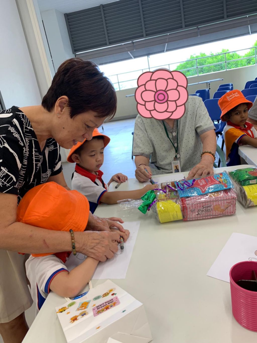 Spreading Love and Kindness to the Elderly ( April 23, 2019) — photo 26