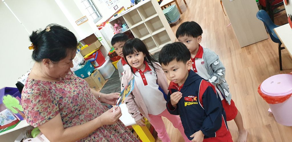 Let's Make Our Marine Animals Happy - PCF SPARKLETOTS PRESCHOOL @ Bukit Batok 118 — photo 4