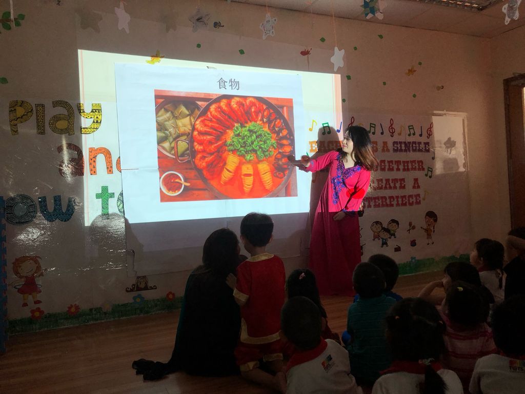 Gallery walk around the world during Racial Harmony Day — photo 2