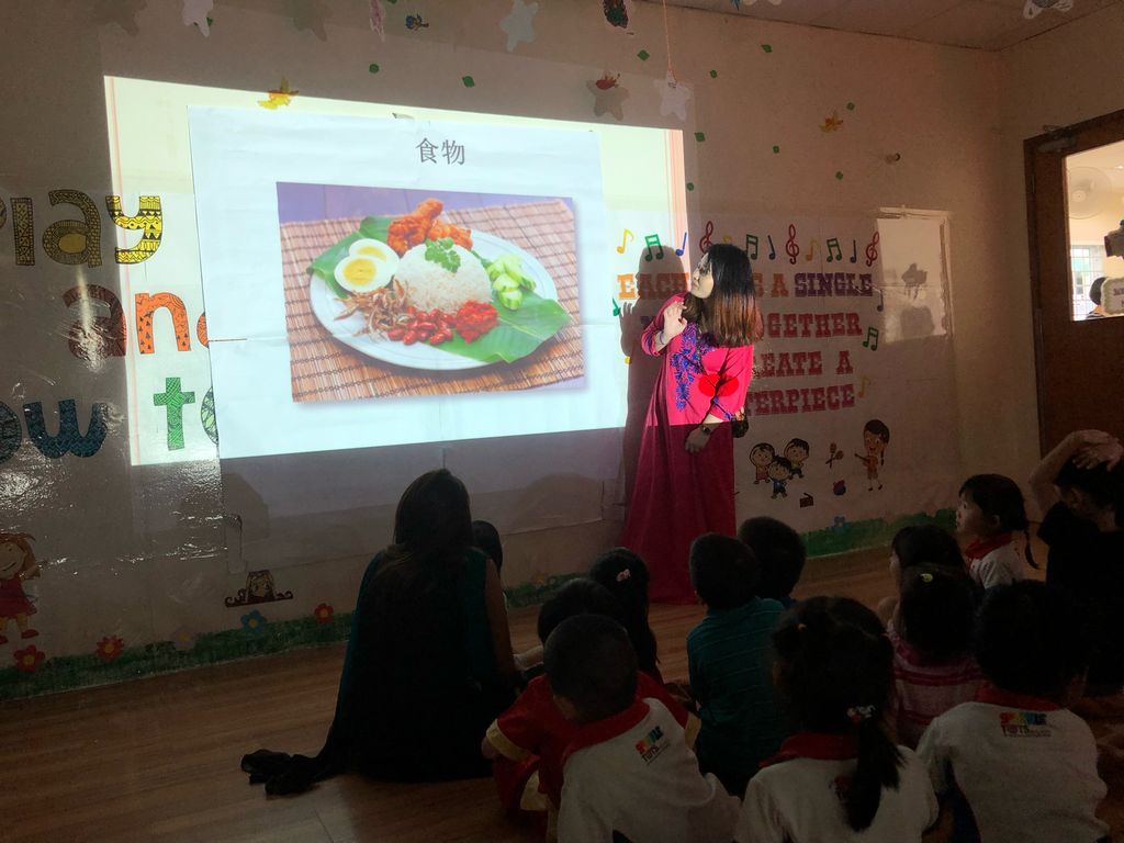 Gallery walk around the world during Racial Harmony Day — photo 3