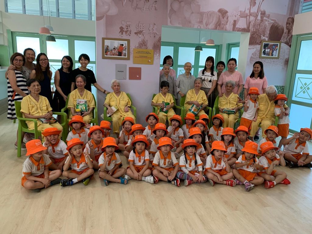 SSDB closure- Donation drive and presentation of gifts to residents of Happy Villa