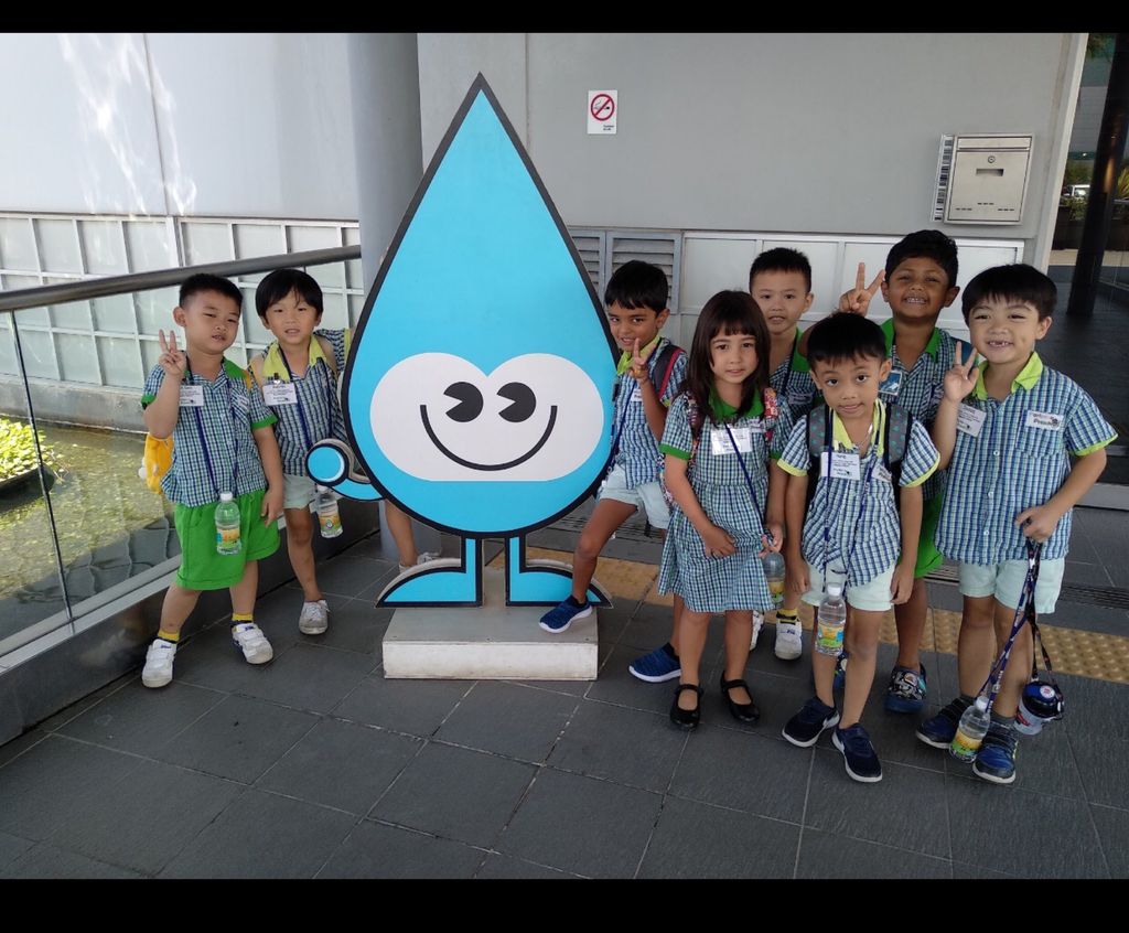 Pariposa Preschool Field Trips - Longkang Fishing and PUB NEWater plant — photo 2