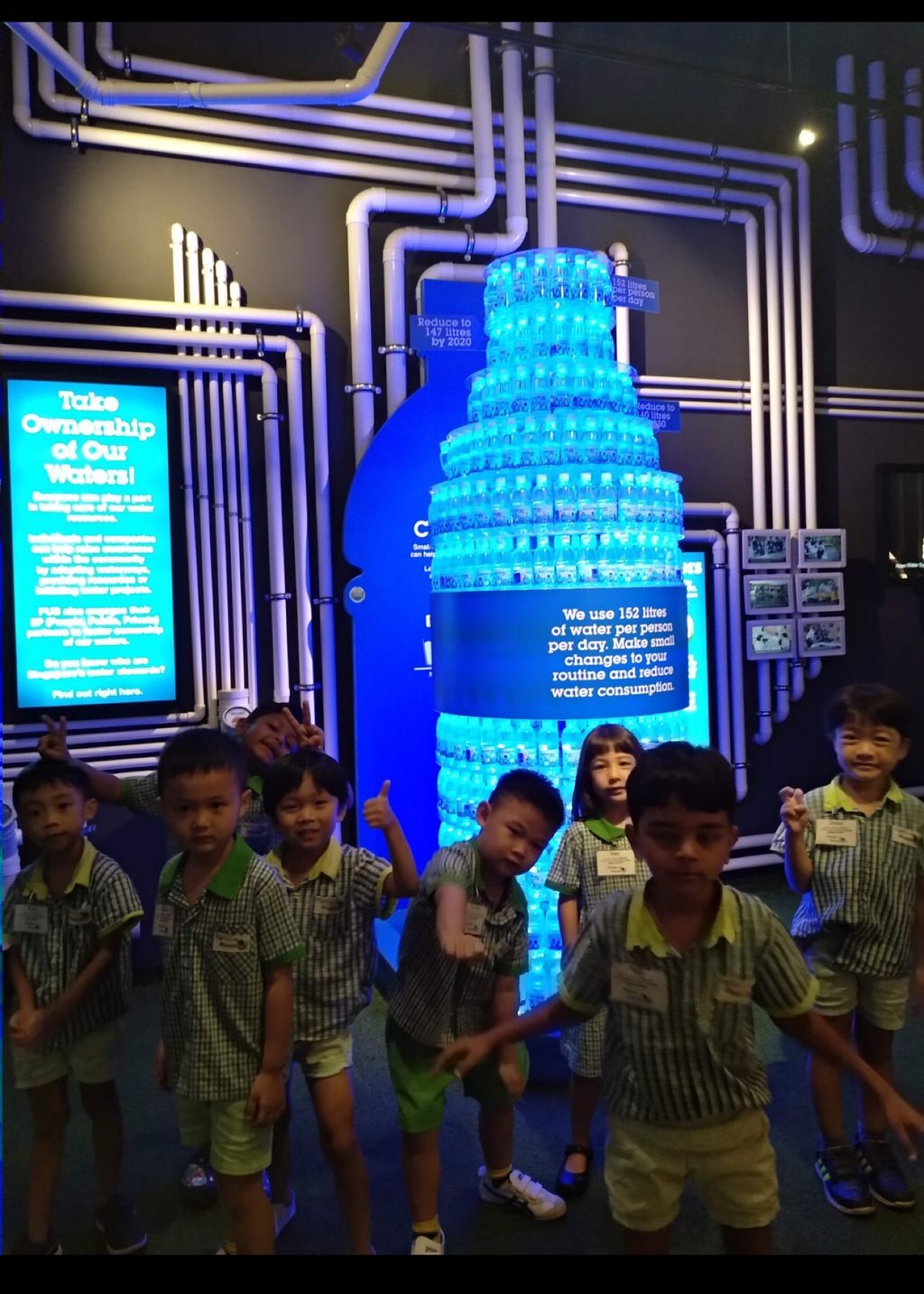 Pariposa Preschool Field Trips - Longkang Fishing and PUB NEWater plant — photo 1