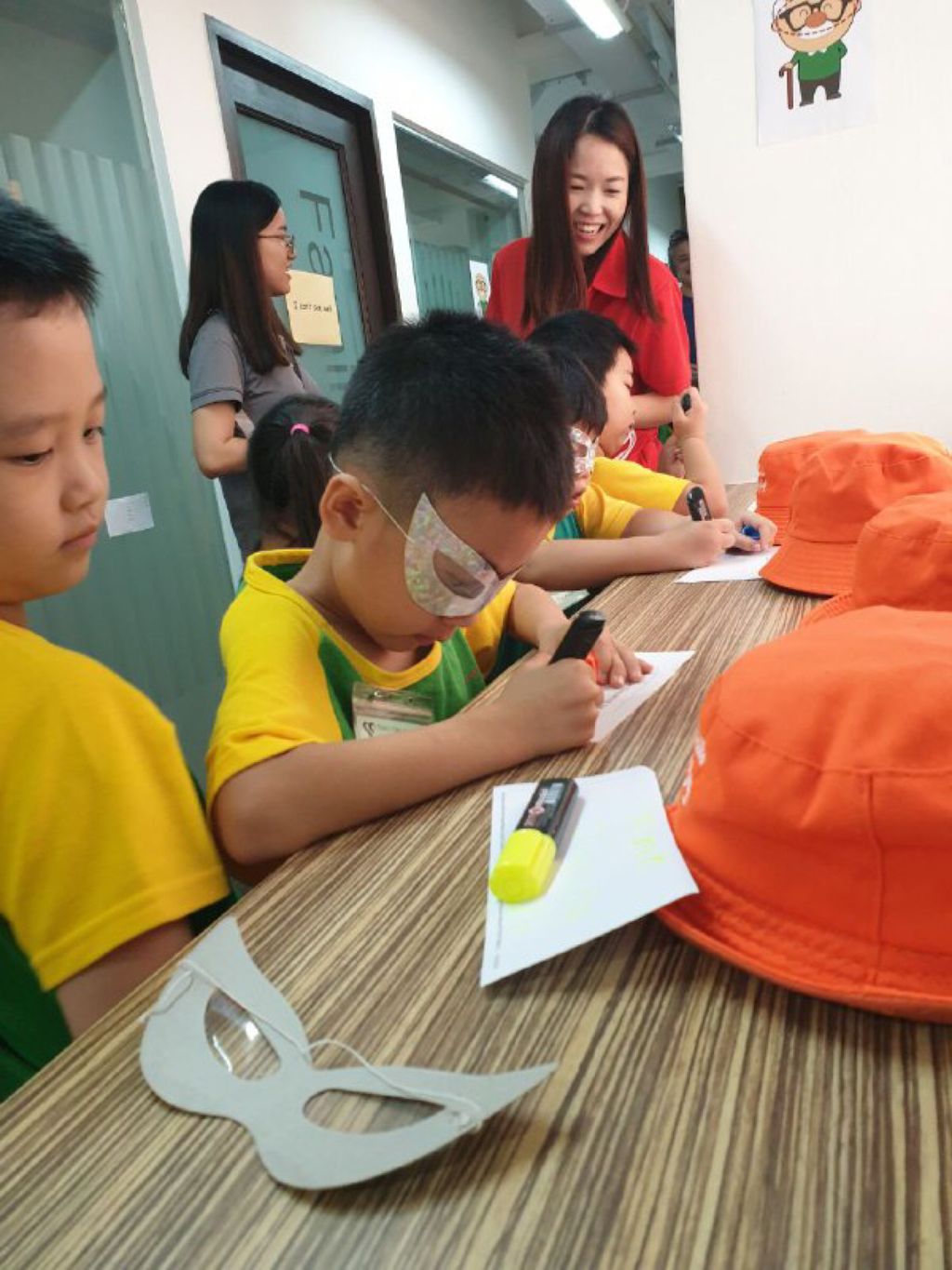 TOUCH Child Care (Hougang & Clementi) – Care for Elderly: Meals-on-Wheels programme with TOUCH Home Care (THC) — photo 4