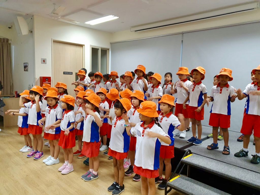 K2 Children In Action! Spreading Love and Kindness - Creating Memories with the Elderlies @ Ren Ci Nursing Home (Ang Mo Kio) — photo 13