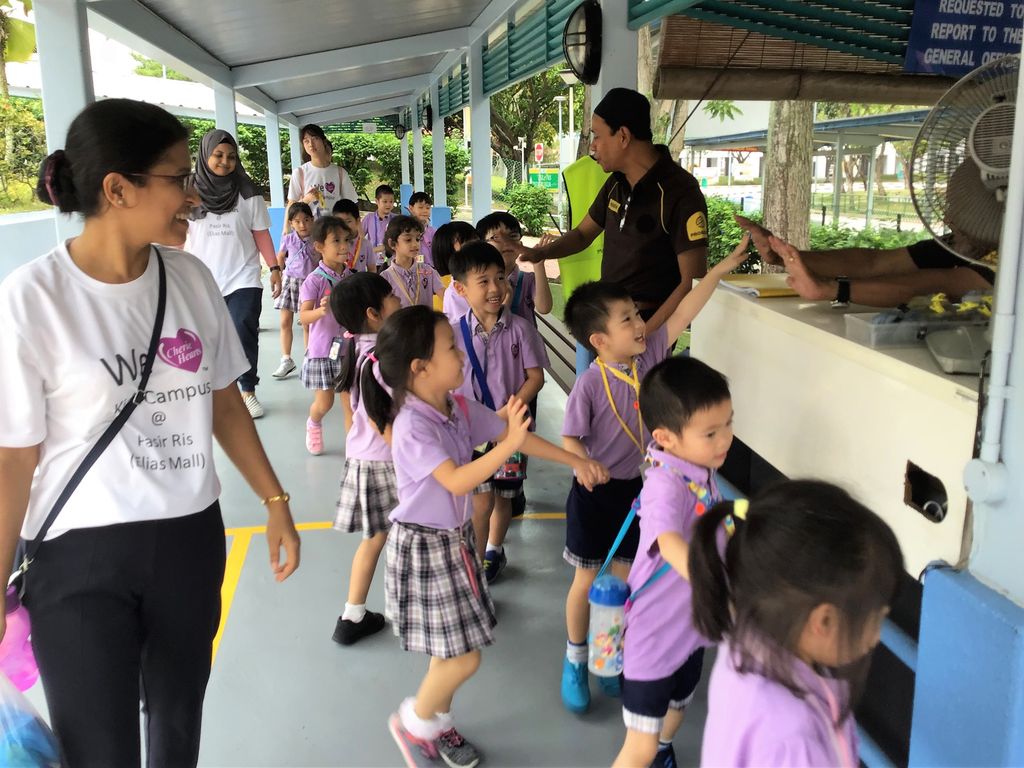 Cherie Hearts Kidz Campus @ Pasir Ris Elias Mall Start Small Dream Big 2019 – Event: K2 Children visit to Meridian Primary School — photo 1