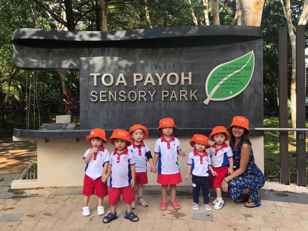 "Learn from Our Past, Dream of Our Future" @Toa Payoh West Balestier Blk 45 DS — photo 4