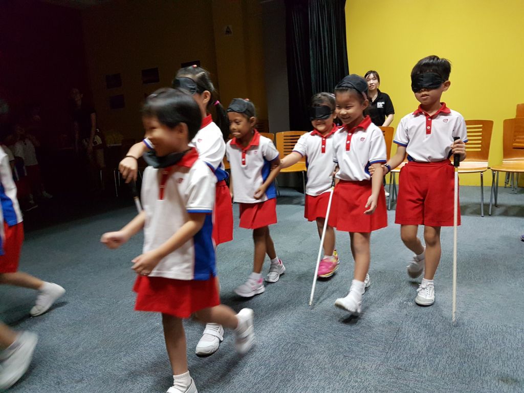 Showing Kindness Heart to Heart (Story 2: Learning Journey to Dialogue In The Dark)