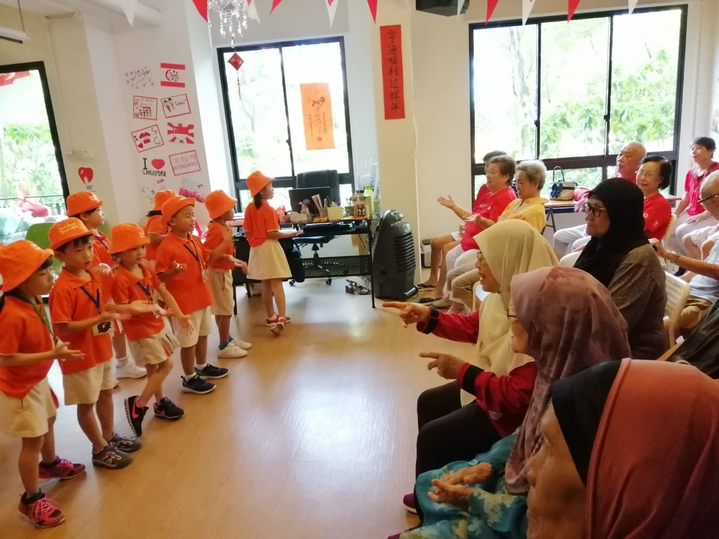 Jw4 SSDB FINALE-NDP Bicentennial Celebration with the Elderly@Adventist Active Centre — photo 2