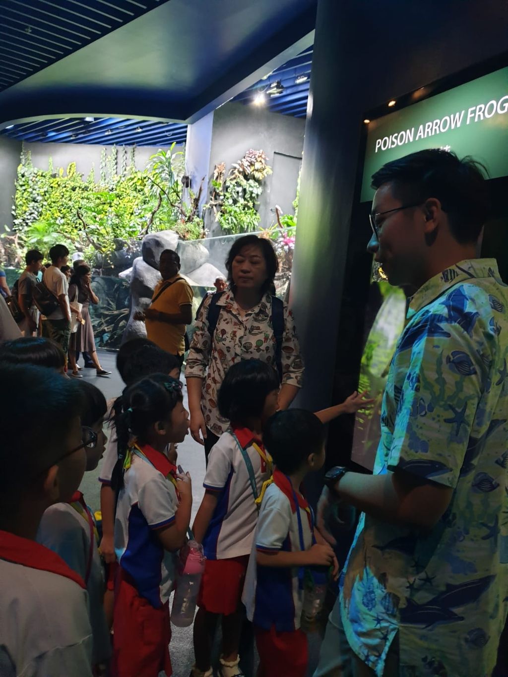 PCF Sparkletots Preschool @ Kampong Chai Chee BLK 424 visit the S.E.A Aquarium. — photo 3