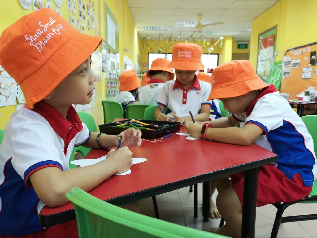 KU326 “Be A Green Champ, Keep The Environment Clean”: #1 - Preparations to SSDB Launch Party — photo 14