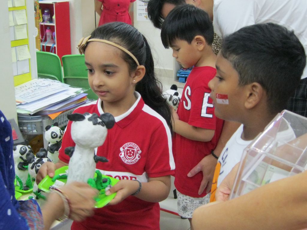 SSDB Donation Drive and Closure Activity — photo 5