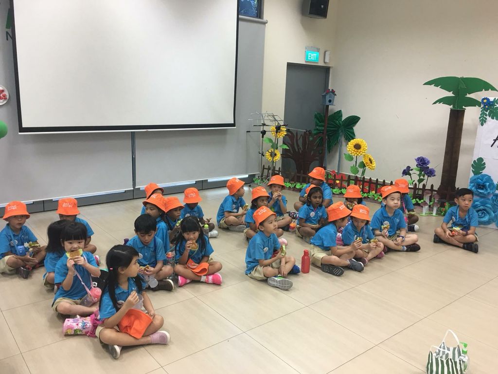 National Day Celebration with Residents from NTUC Health Nursing Home (Jurong West) - MOE Kindergarten@Westwood — photo 1