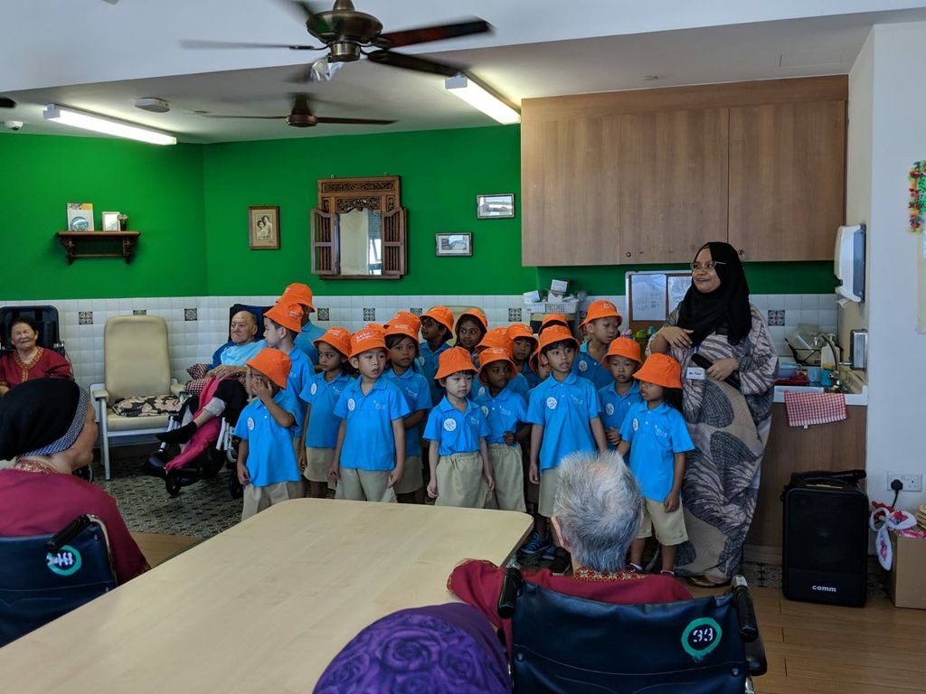 National Day Celebration with Residents from NTUC Health Nursing Home (Jurong West) - MOE Kindergarten@Westwood — photo 1