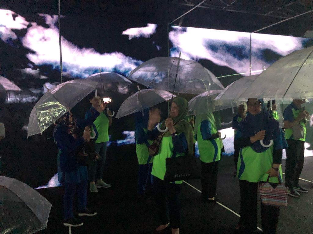 Bicentennial Experience with Ah Gongs & Ah Mas — photo 8