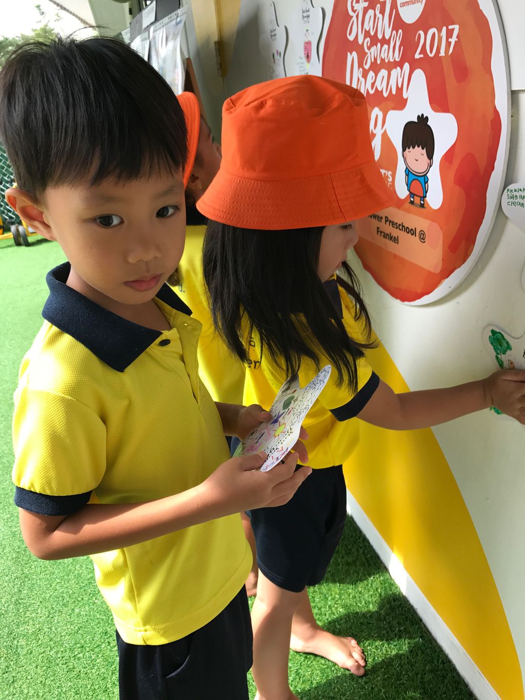 Sunflower Preschool @ Frankel , Three Generation Bonding and Beach Clean up. — photo 3