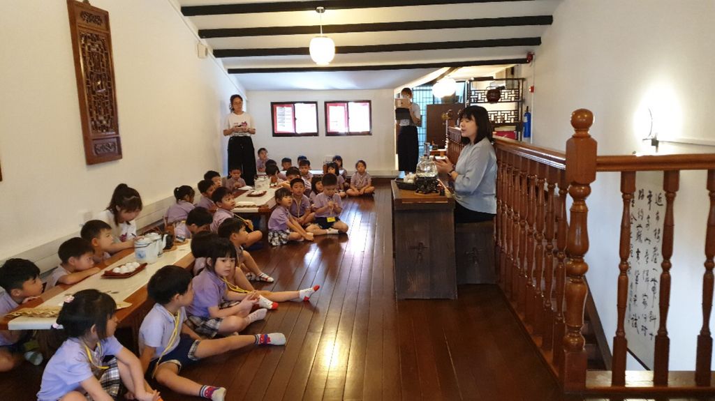 Cherie Hearts Kidz Campus @ Pasir Ris Elias Mall Event: “Excursion to Tea House” on 18 April 2019 (Thursday) and “Mother’s Day Celebrations” on 10 May 2019 (Friday) — photo 1