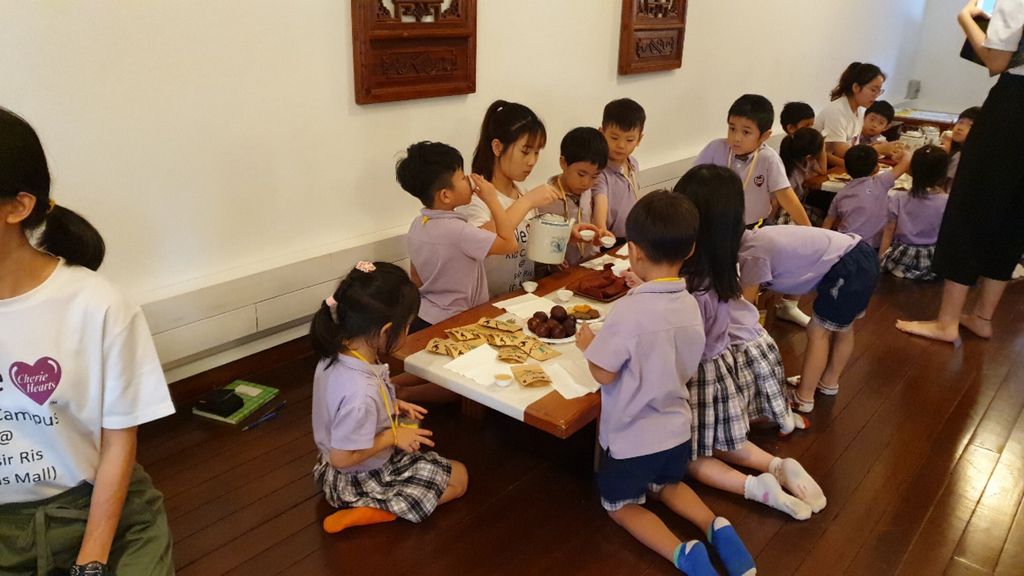 Cherie Hearts Kidz Campus @ Pasir Ris Elias Mall Event: “Excursion to Tea House” on 18 April 2019 (Thursday) and “Mother’s Day Celebrations” on 10 May 2019 (Friday) — photo 1